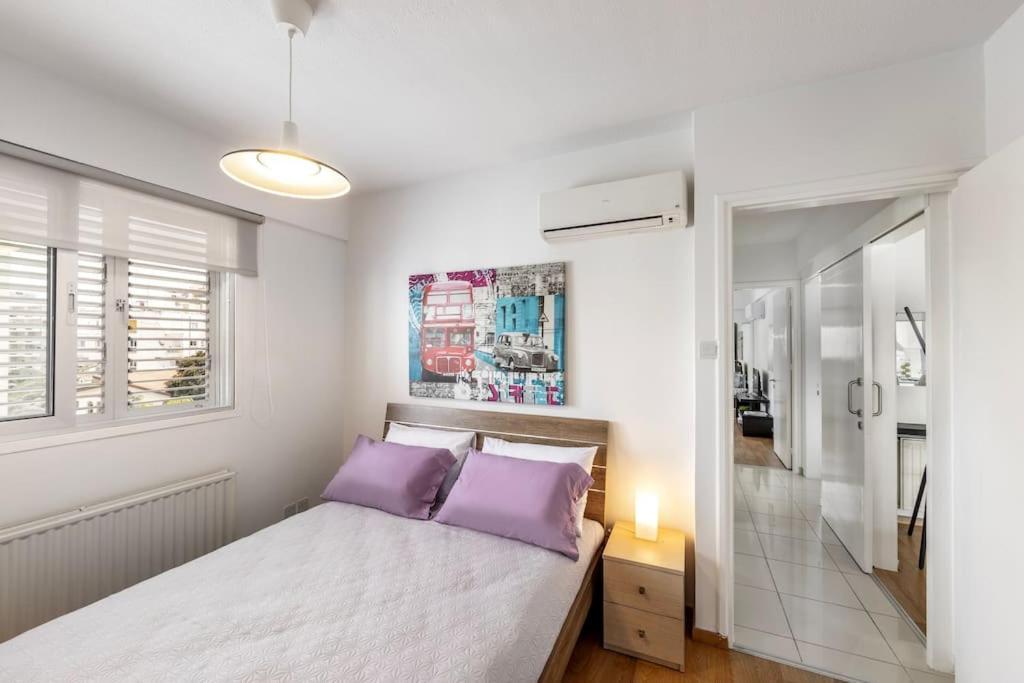 Apartamento Luxurious Bright & Stylish 2Br With Office In Nicosia Exterior foto